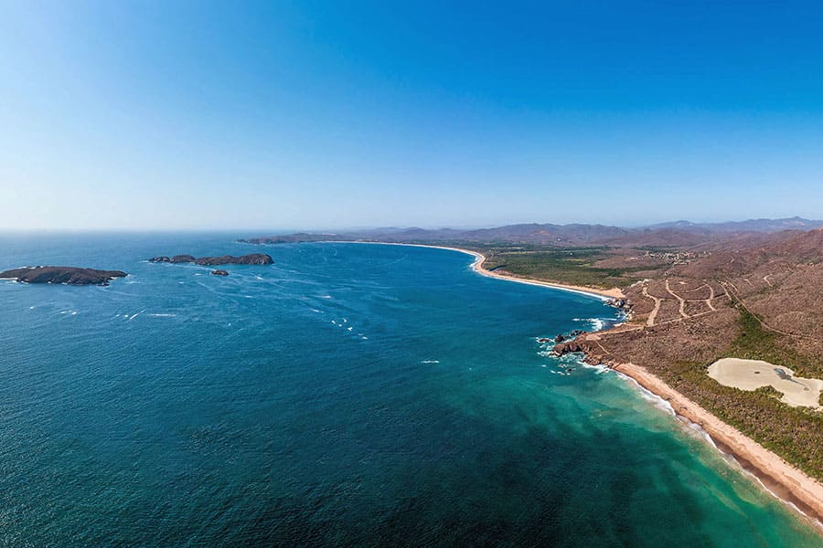 bahia de chamela advantages